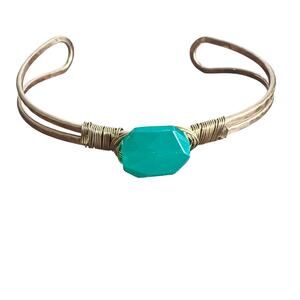 Green faceted bead/stone gold tone adjustable open cuff bracelet